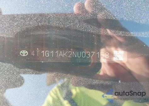 2022 Toyota Camry Se/Se Nightshade Edition z USA, uszkodzony, nr VIN 4T1G11AK2NU037158